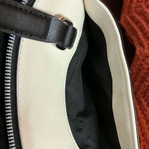 Ladies Nine West Faux Lther Bag,Medium, Black and White,3 separate compartments - Picture 7 of 9